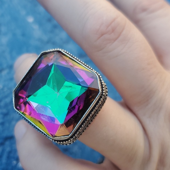 New Oversized Mystic Topaz 925 Silver Statement Ring. - Picture 9 of 16